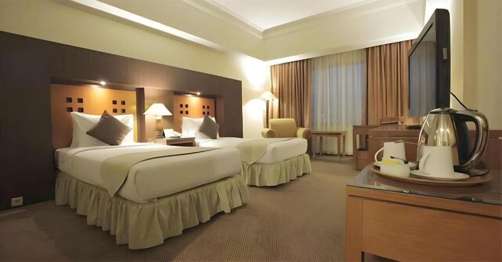 Oasis Amir Hotel Джакарта Екстер'єр фото